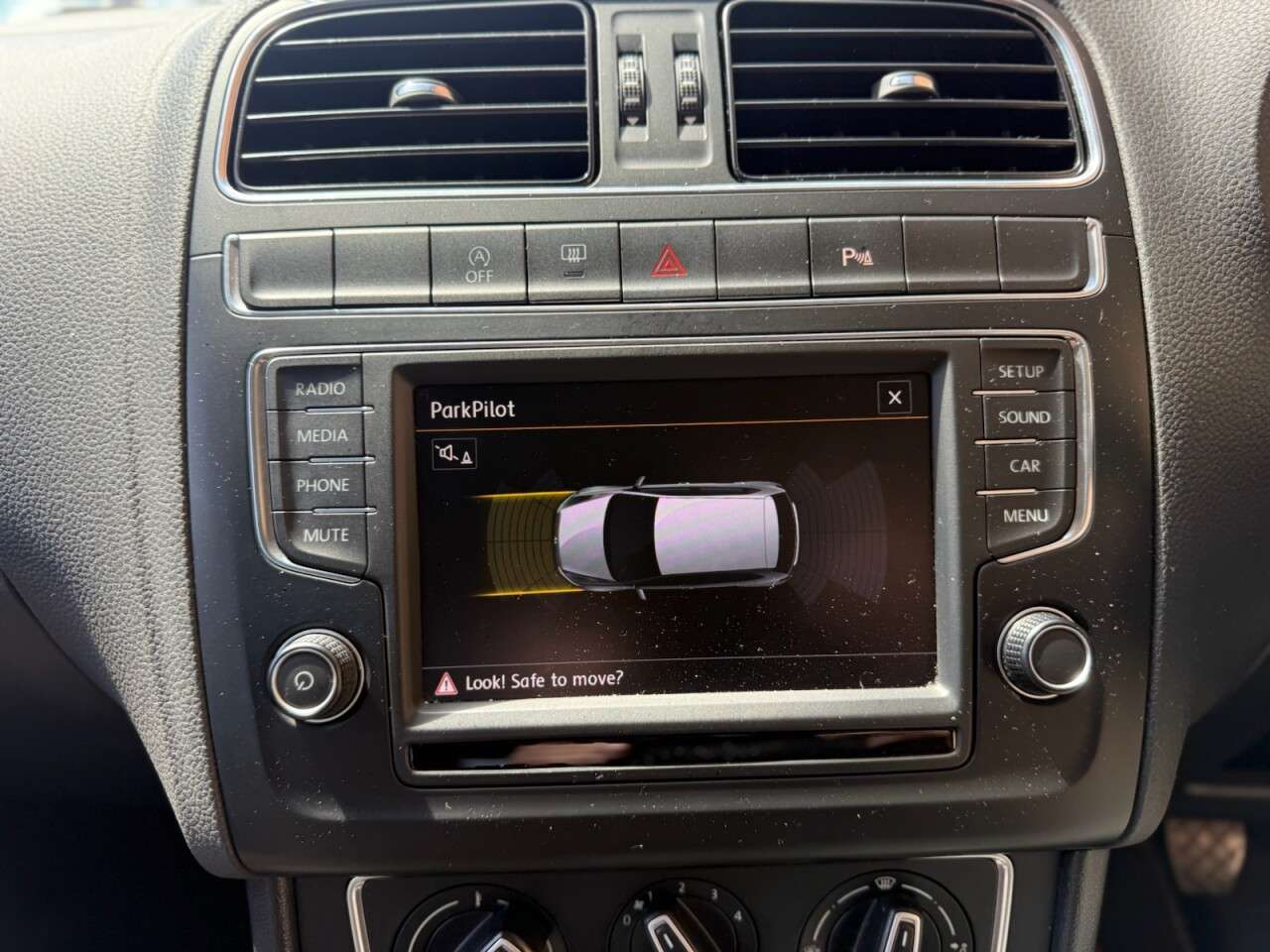 2015 VOLKSWAGEN POLO 2015 VOLKSWAGEN POLO