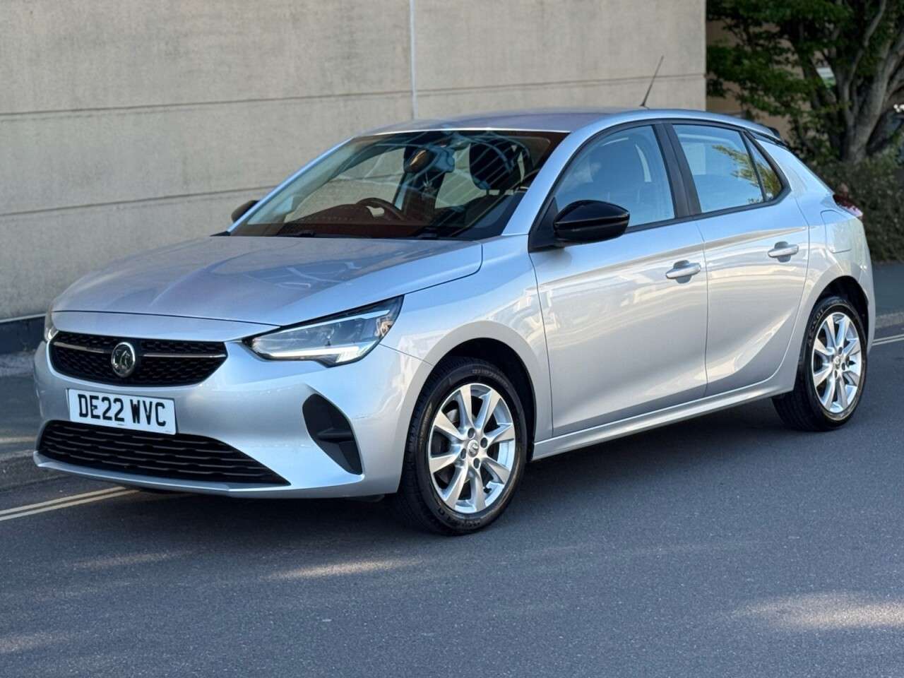 A 2022 VAUXHALL CORSA 1.2 SE Edition Hatchback 5dr Petrol Manual Euro 6 (75 ps) A 2022 VAUXHALL CORSA 1.2 SE Edition Hatchback 5dr Petrol Manual Euro 6 (75 ps)
