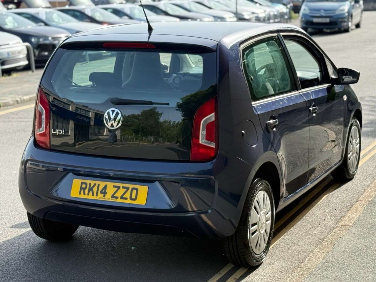 2014 VOLKSWAGEN UP! 2014 VOLKSWAGEN UP!