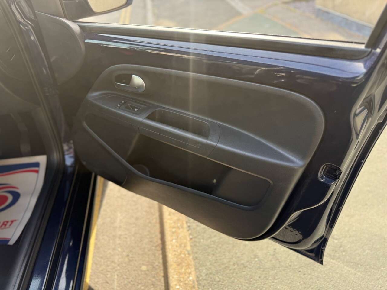 2014 VOLKSWAGEN UP! 2014 VOLKSWAGEN UP!