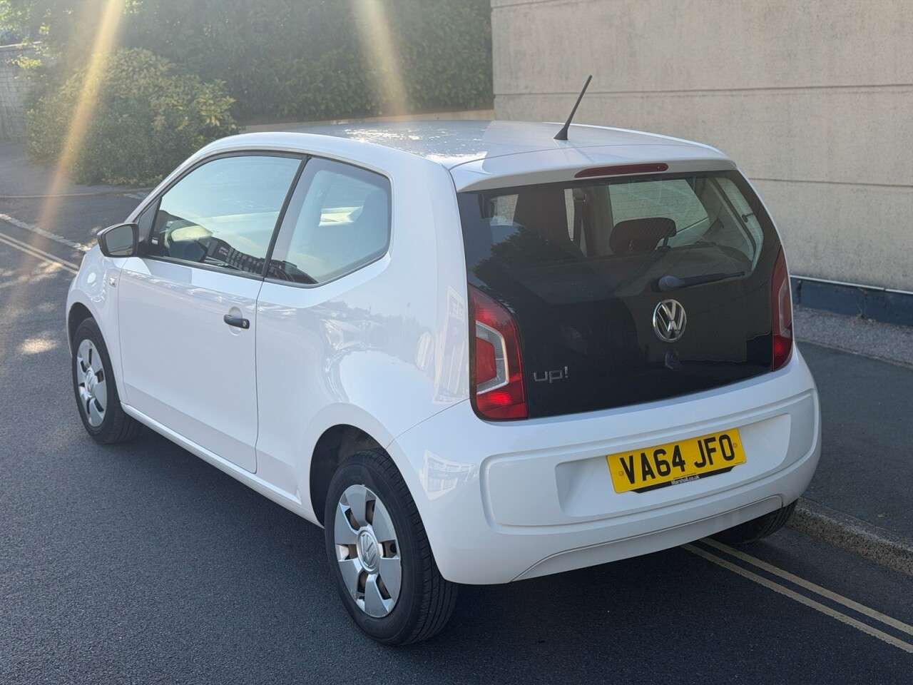 2014 VOLKSWAGEN UP! 2014 VOLKSWAGEN UP!