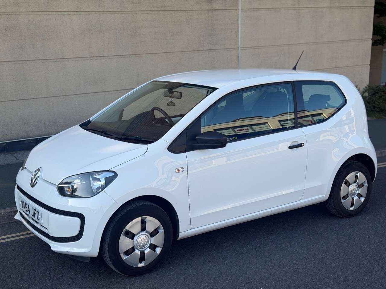 2014 VOLKSWAGEN UP! 2014 VOLKSWAGEN UP!