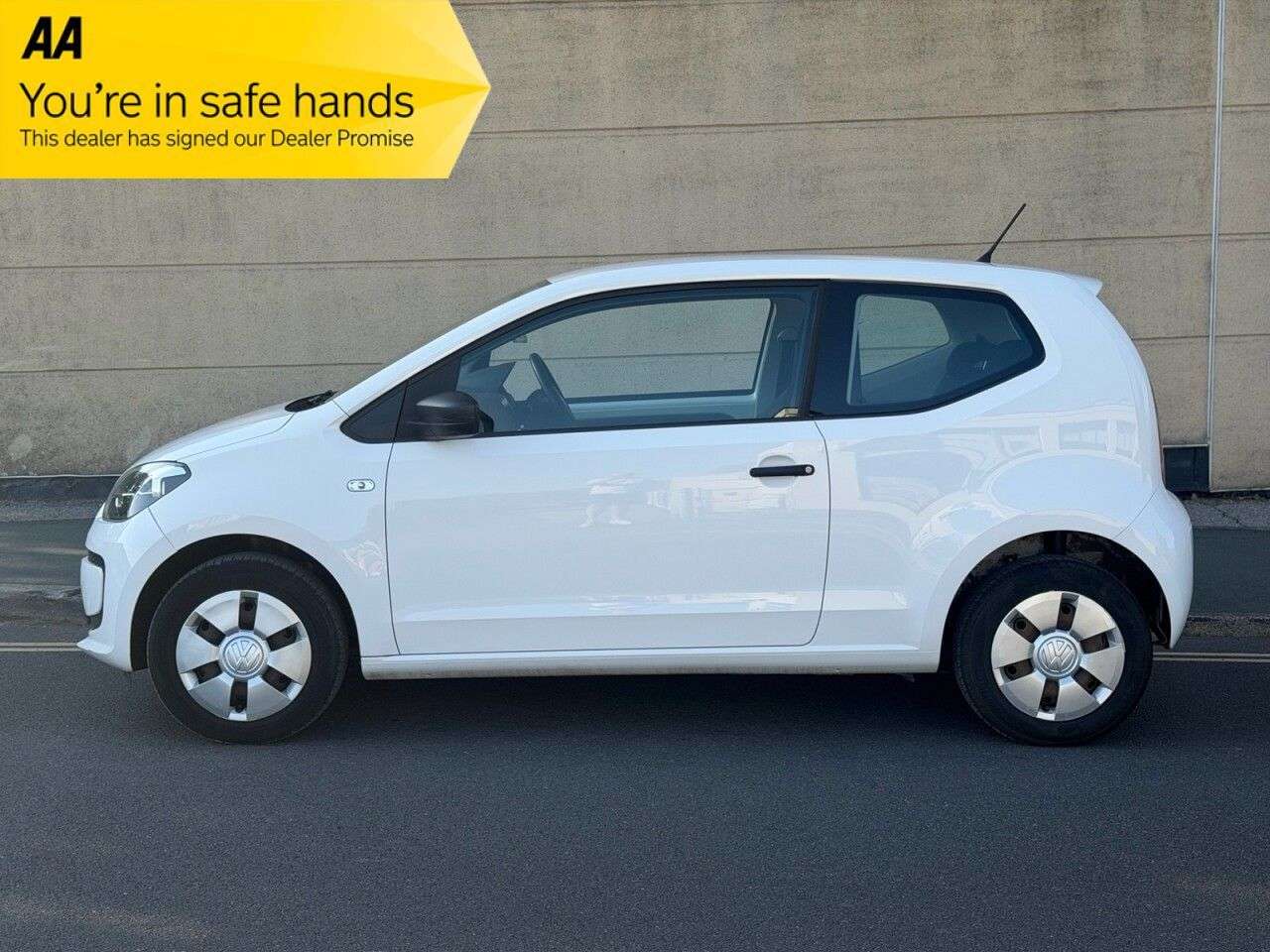 2014 VOLKSWAGEN UP! 2014 VOLKSWAGEN UP!