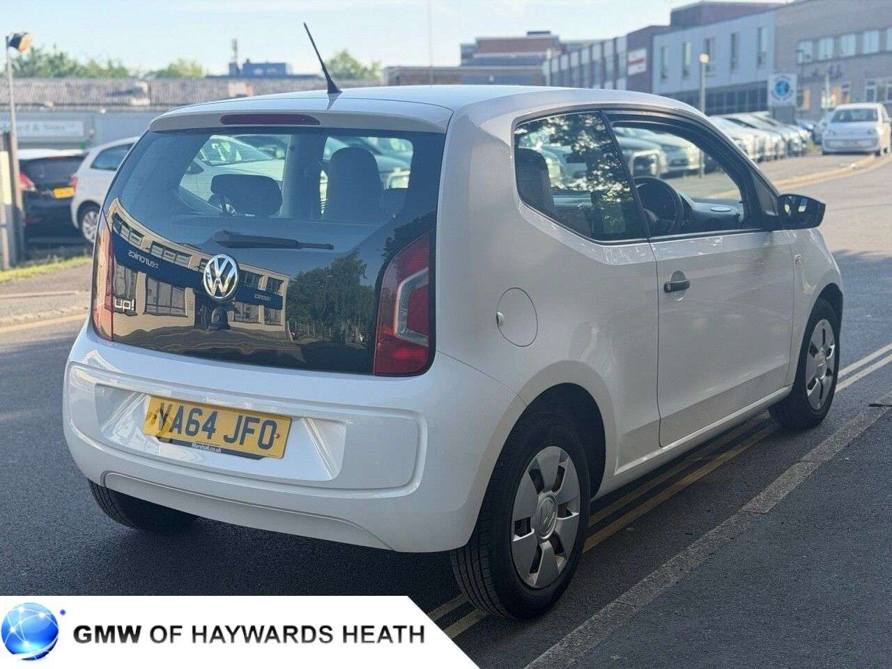 2014 VOLKSWAGEN UP! 2014 VOLKSWAGEN UP!