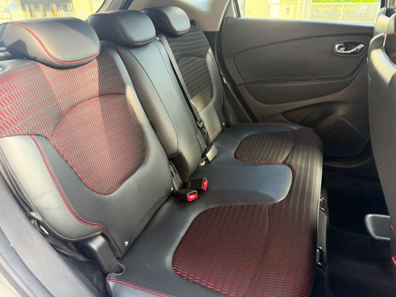 2015 RENAULT CAPTUR 2015 RENAULT CAPTUR