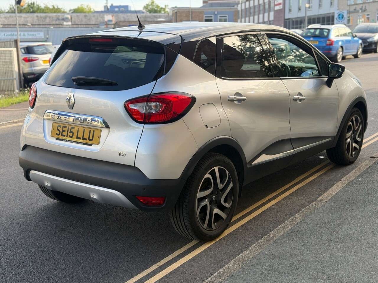 2015 RENAULT CAPTUR 2015 RENAULT CAPTUR