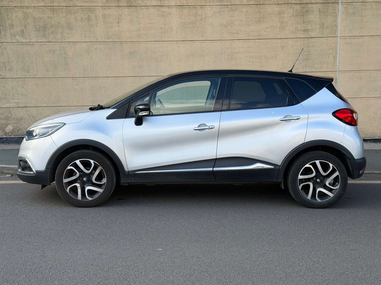 2015 RENAULT CAPTUR 2015 RENAULT CAPTUR