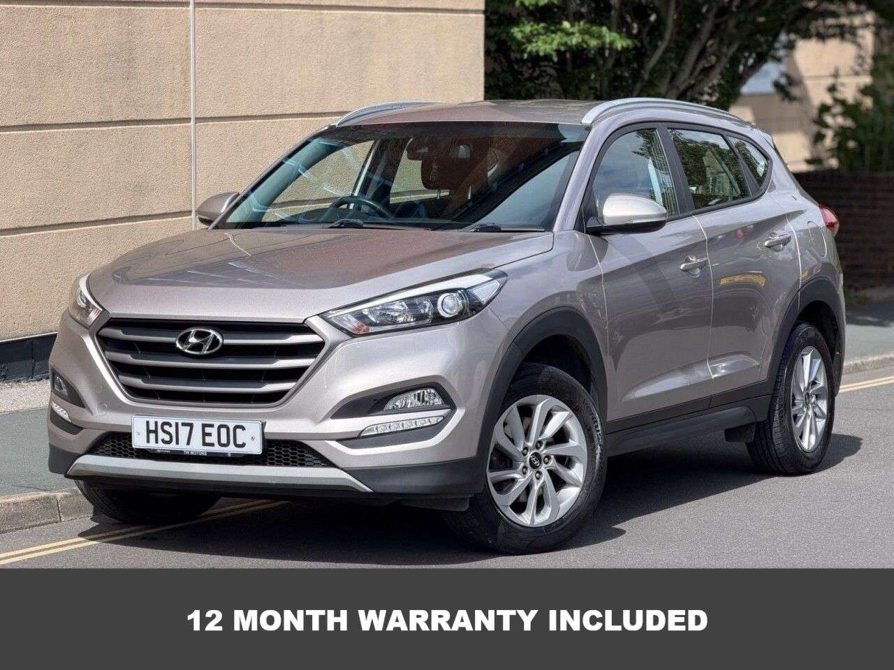 A 2017 HYUNDAI TUCSON 1.6 GDi Blue Drive SE Nav SUV 5dr Petrol Manual Euro 6 (s/s) (132 ps) A 2017 HYUNDAI TUCSON 1.6 GDi Blue Drive SE Nav SUV 5dr Petrol Manual Euro 6 (s/s) (132 ps)