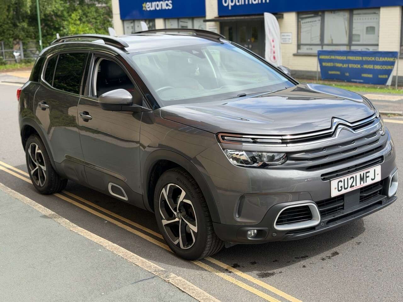 A 2021 CITROEN C5 AIRCROSS 1.5 BlueHDi Flair SUV 5dr Diesel EAT8 Euro 6 (s/s) (130 ps) A 2021 CITROEN C5 AIRCROSS 1.5 BlueHDi Flair SUV 5dr Diesel EAT8 Euro 6 (s/s) (130 ps)