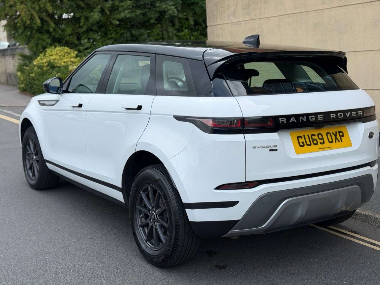 2019 LAND ROVER RANGE ROVER EVOQUE 2019 LAND ROVER RANGE ROVER EVOQUE
