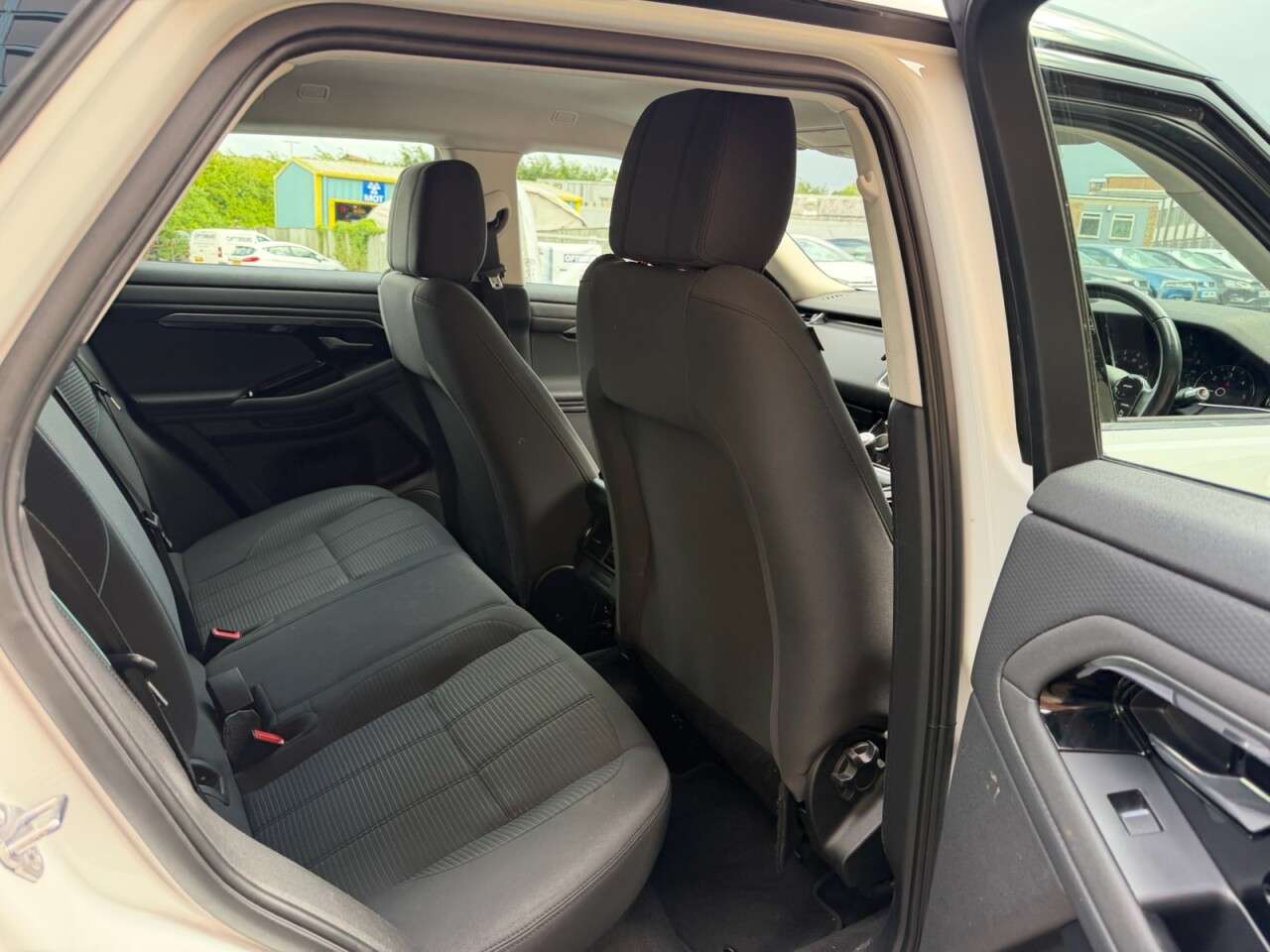 2019 LAND ROVER RANGE ROVER EVOQUE 2019 LAND ROVER RANGE ROVER EVOQUE