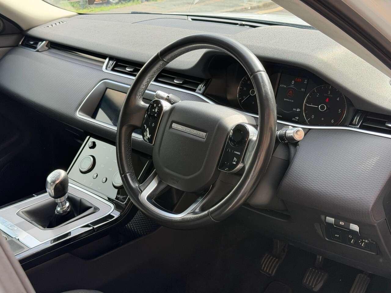 2019 LAND ROVER RANGE ROVER EVOQUE 2019 LAND ROVER RANGE ROVER EVOQUE