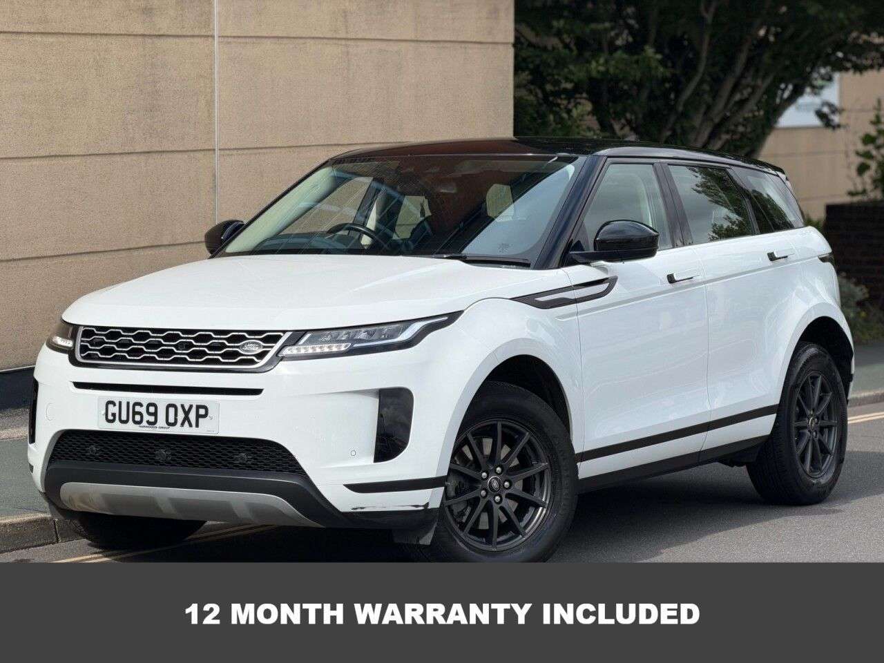 A 2019 LAND ROVER RANGE ROVER EVOQUE 2.0 D150 SUV 5dr Diesel Manual FWD Euro 6 (s/s) (150 ps) A 2019 LAND ROVER RANGE ROVER EVOQUE 2.0 D150 SUV 5dr Diesel Manual FWD Euro 6 (s/s) (150 ps)