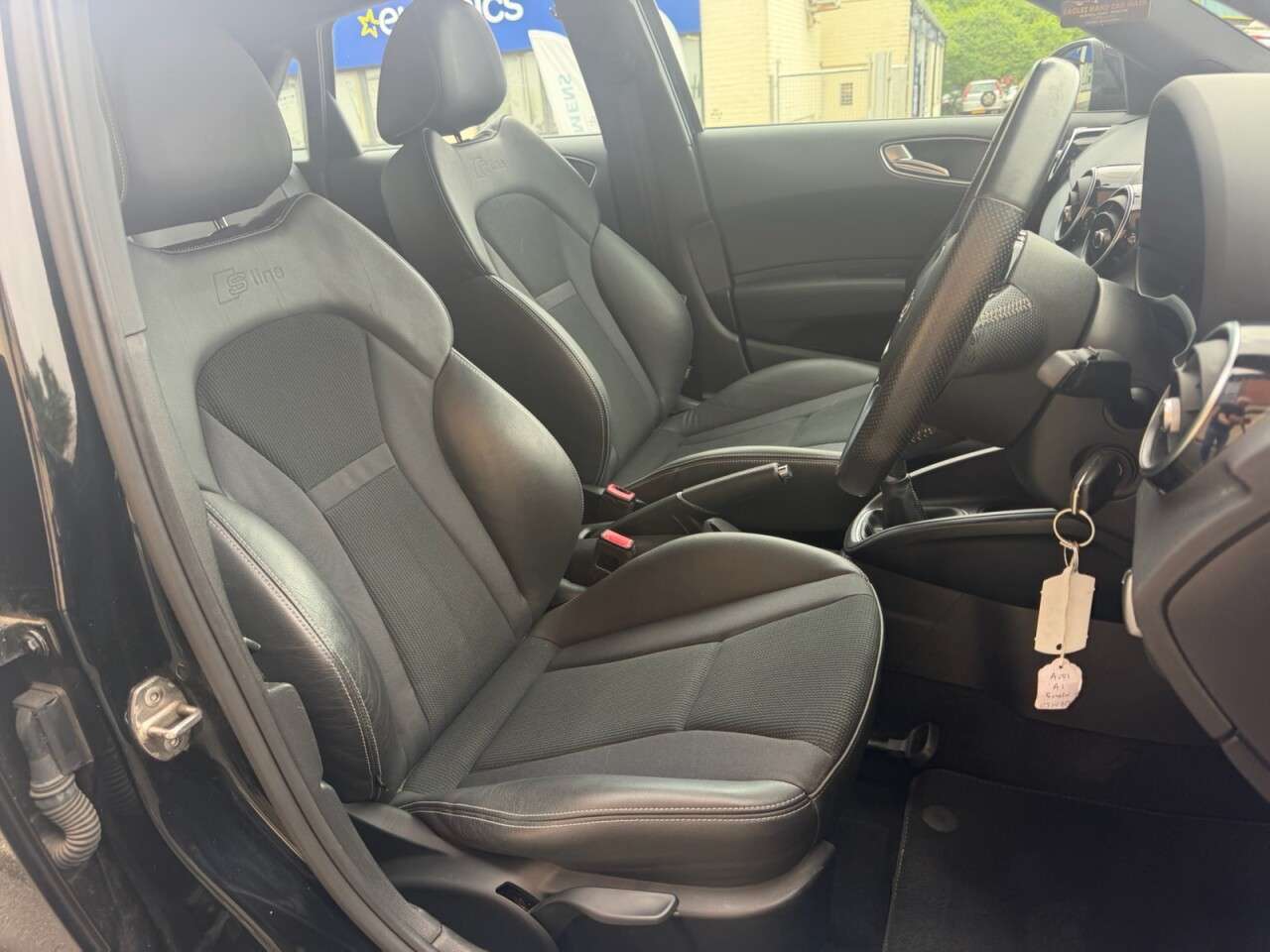 2015 AUDI A1 2015 AUDI A1