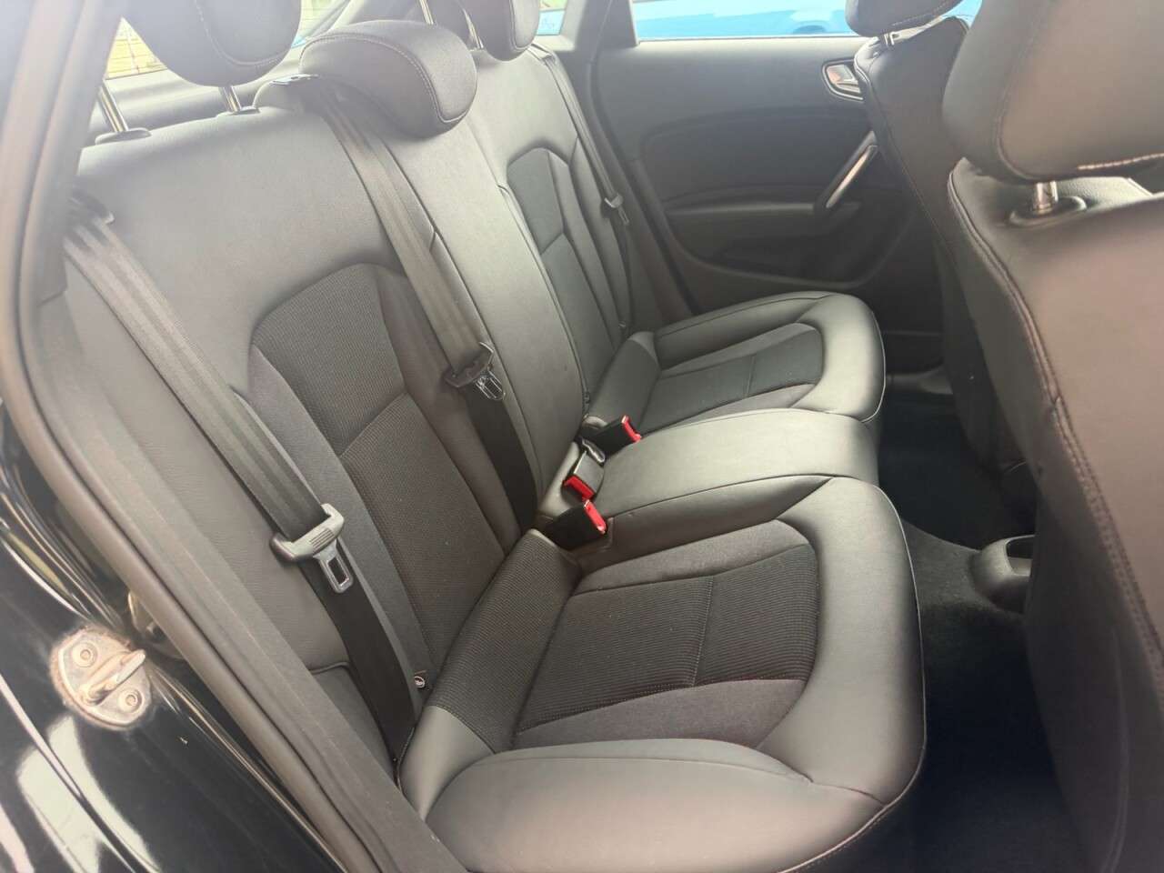 2015 AUDI A1 2015 AUDI A1
