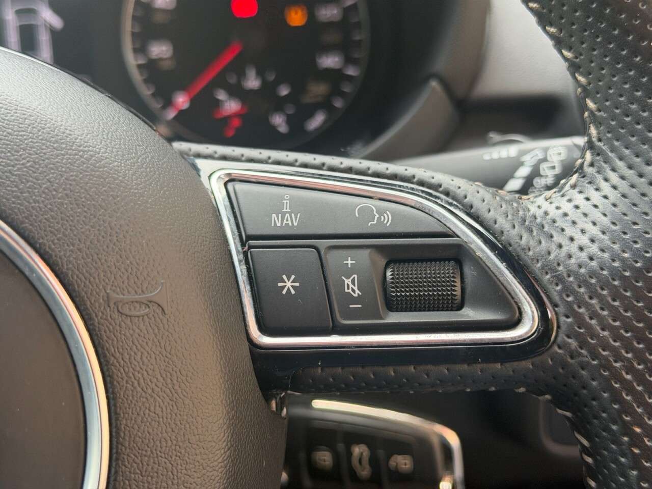 2015 AUDI A1 2015 AUDI A1