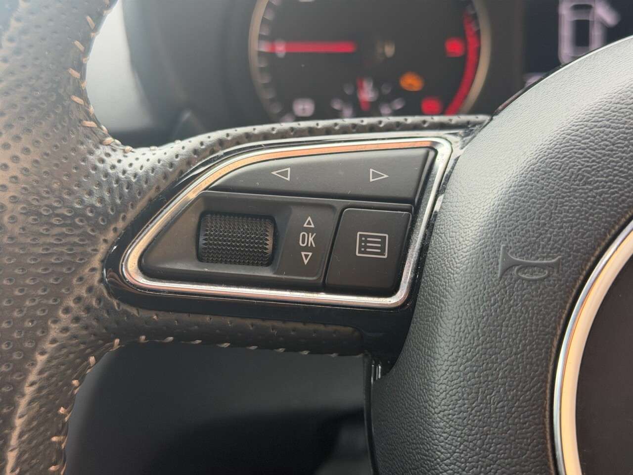 2015 AUDI A1 2015 AUDI A1