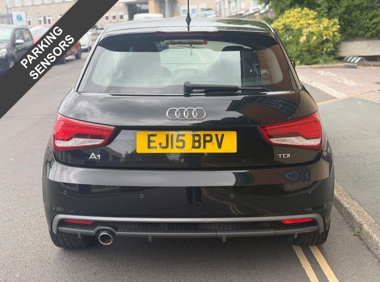 2015 AUDI A1 2015 AUDI A1