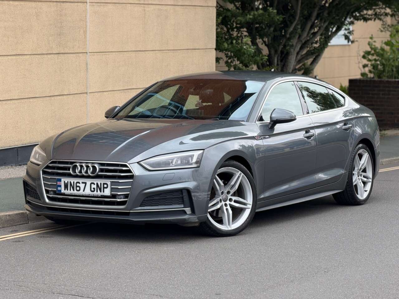 A 2017 AUDI A5 2.0 TDI S line Sportback 5dr Diesel S Tronic Euro 6 (s/s) (150 ps) A 2017 AUDI A5 2.0 TDI S line Sportback 5dr Diesel S Tronic Euro 6 (s/s) (150 ps)