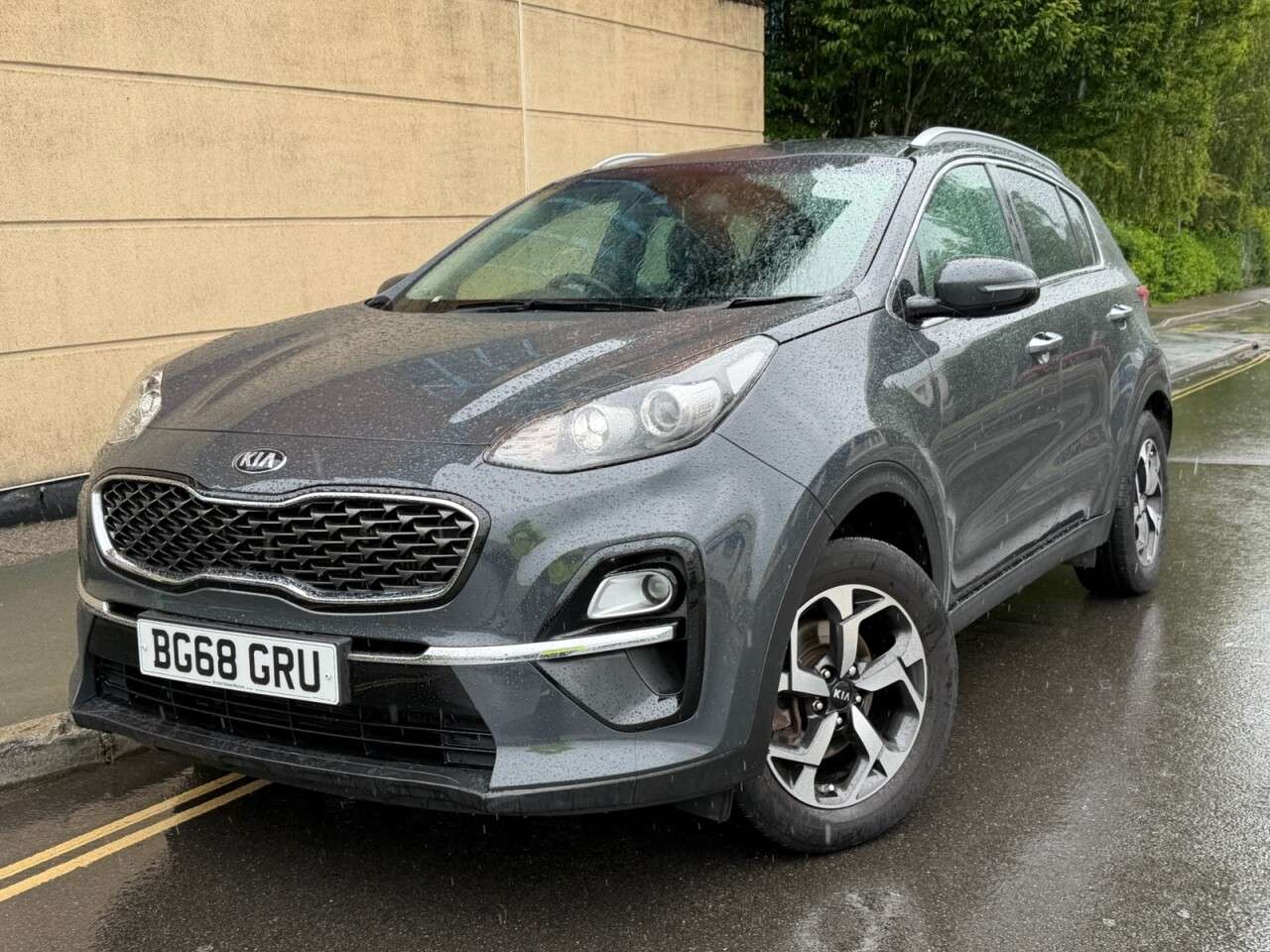 A 2018 KIA SPORTAGE 1.6 CRDi 2 SUV 5dr Diesel Manual Euro 6 (s/s) (134 bhp) A 2018 KIA SPORTAGE 1.6 CRDi 2 SUV 5dr Diesel Manual Euro 6 (s/s) (134 bhp)