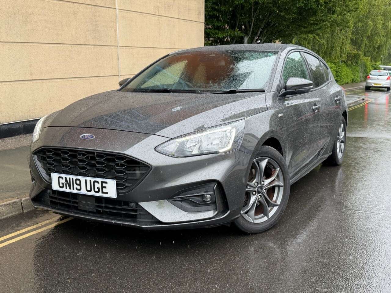 A 2019 FORD FOCUS 1.0T EcoBoost ST-Line Hatchback 5dr Petrol Manual Euro 6 (s/s) (125 ps) A 2019 FORD FOCUS 1.0T EcoBoost ST-Line Hatchback 5dr Petrol Manual Euro 6 (s/s) (125 ps)