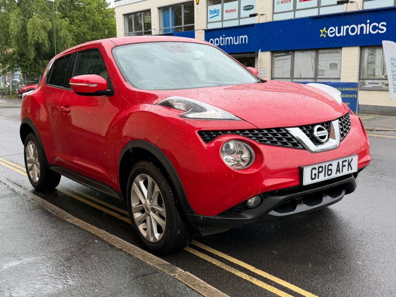 A 2016 NISSAN JUKE 1.2 DIG-T N-Connecta SUV 5dr Petrol Manual Euro 6 (s/s) (115 ps) A 2016 NISSAN JUKE 1.2 DIG-T N-Connecta SUV 5dr Petrol Manual Euro 6 (s/s) (115 ps)