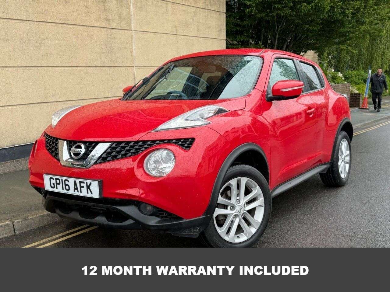 A 2016 NISSAN JUKE 1.2 DIG-T N-Connecta SUV 5dr Petrol Manual Euro 6 (s/s) (115 ps) A 2016 NISSAN JUKE 1.2 DIG-T N-Connecta SUV 5dr Petrol Manual Euro 6 (s/s) (115 ps)