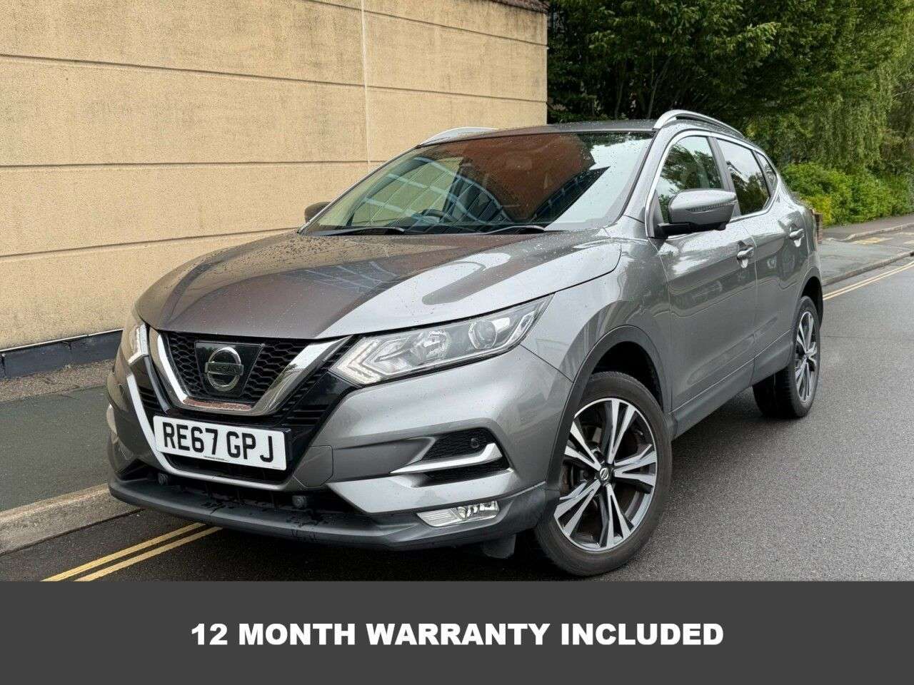 A 2017 NISSAN QASHQAI 1.2 DIG-T N-Connecta SUV 5dr Petrol Manual Euro 6 (s/s) (115 ps) A 2017 NISSAN QASHQAI 1.2 DIG-T N-Connecta SUV 5dr Petrol Manual Euro 6 (s/s) (115 ps)