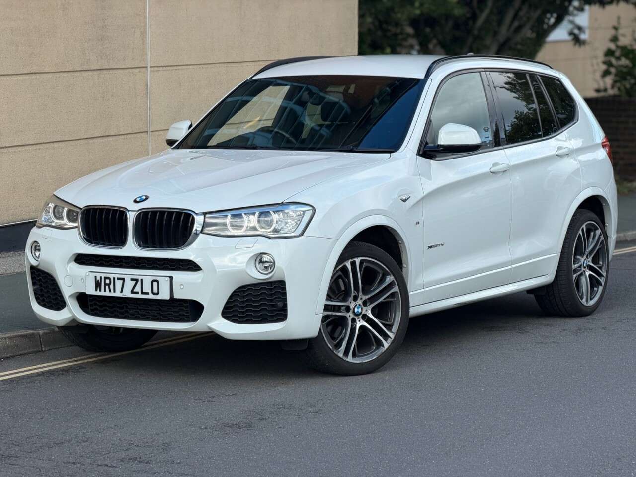 A 2017 BMW X3 2.0 20d M Sport SUV 5dr Diesel Auto xDrive Euro 6 (s/s) (190 ps) A 2017 BMW X3 2.0 20d M Sport SUV 5dr Diesel Auto xDrive Euro 6 (s/s) (190 ps)