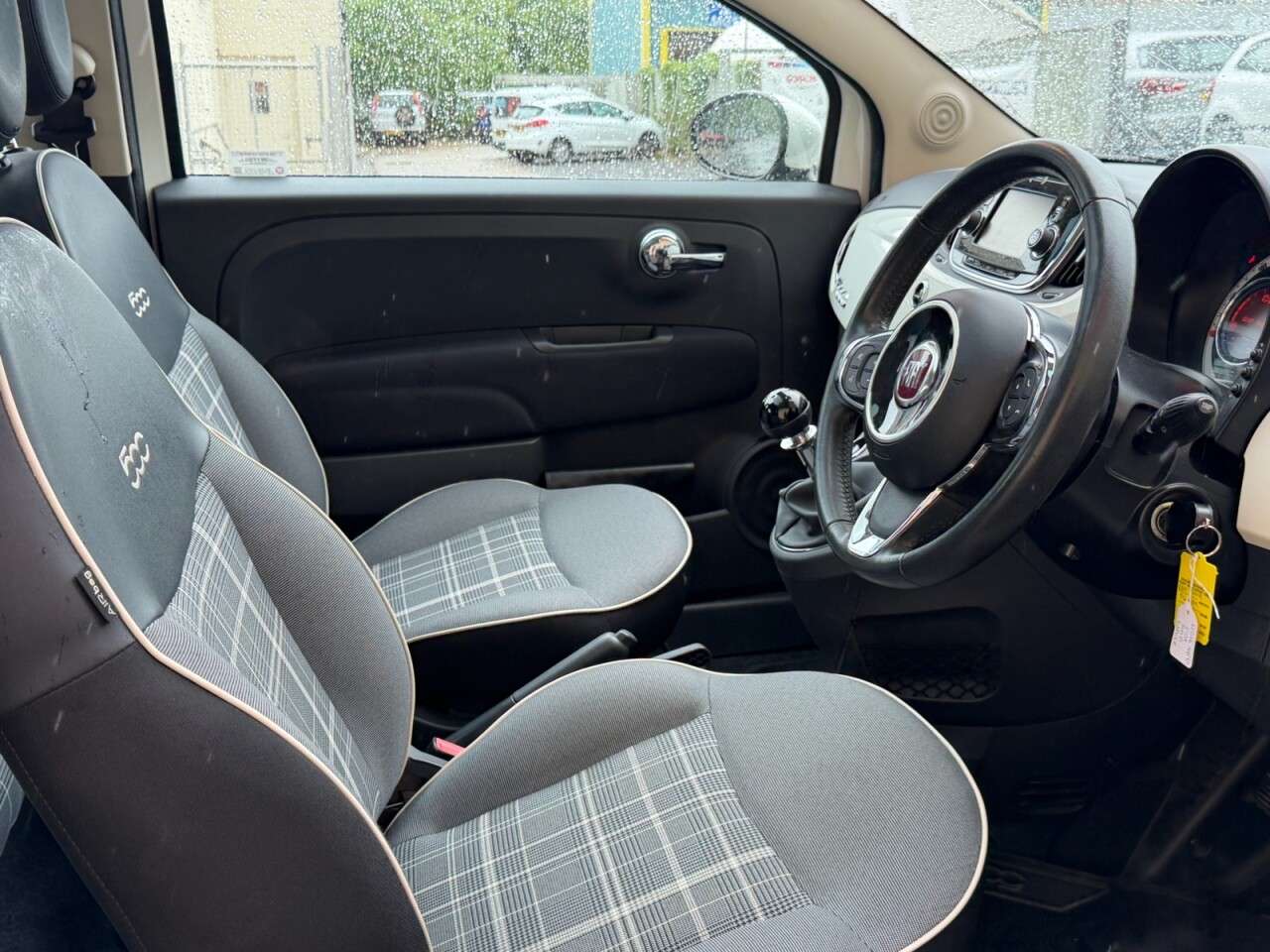 2016 FIAT 500 2016 FIAT 500