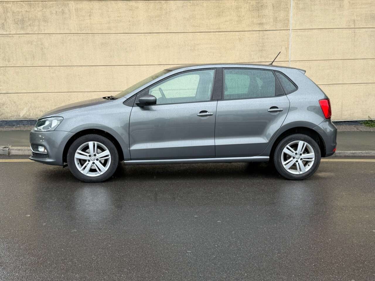 2016 VOLKSWAGEN POLO 2016 VOLKSWAGEN POLO