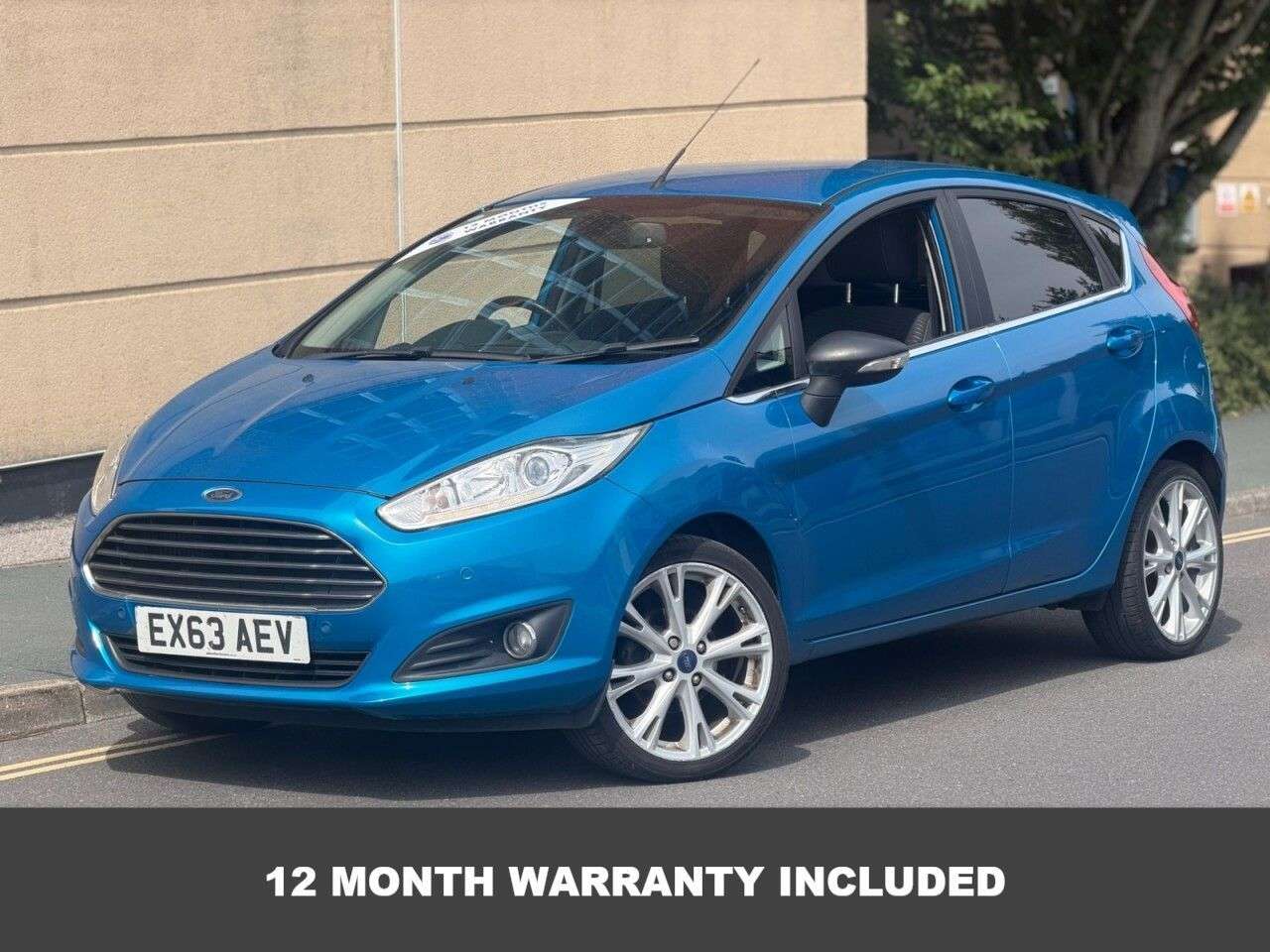 A 2013 FORD FIESTA 1.0T EcoBoost Titanium Hatchback 5dr Petrol Manual Euro 5 (s/s) (100 ps) A 2013 FORD FIESTA 1.0T EcoBoost Titanium Hatchback 5dr Petrol Manual Euro 5 (s/s) (100 ps)