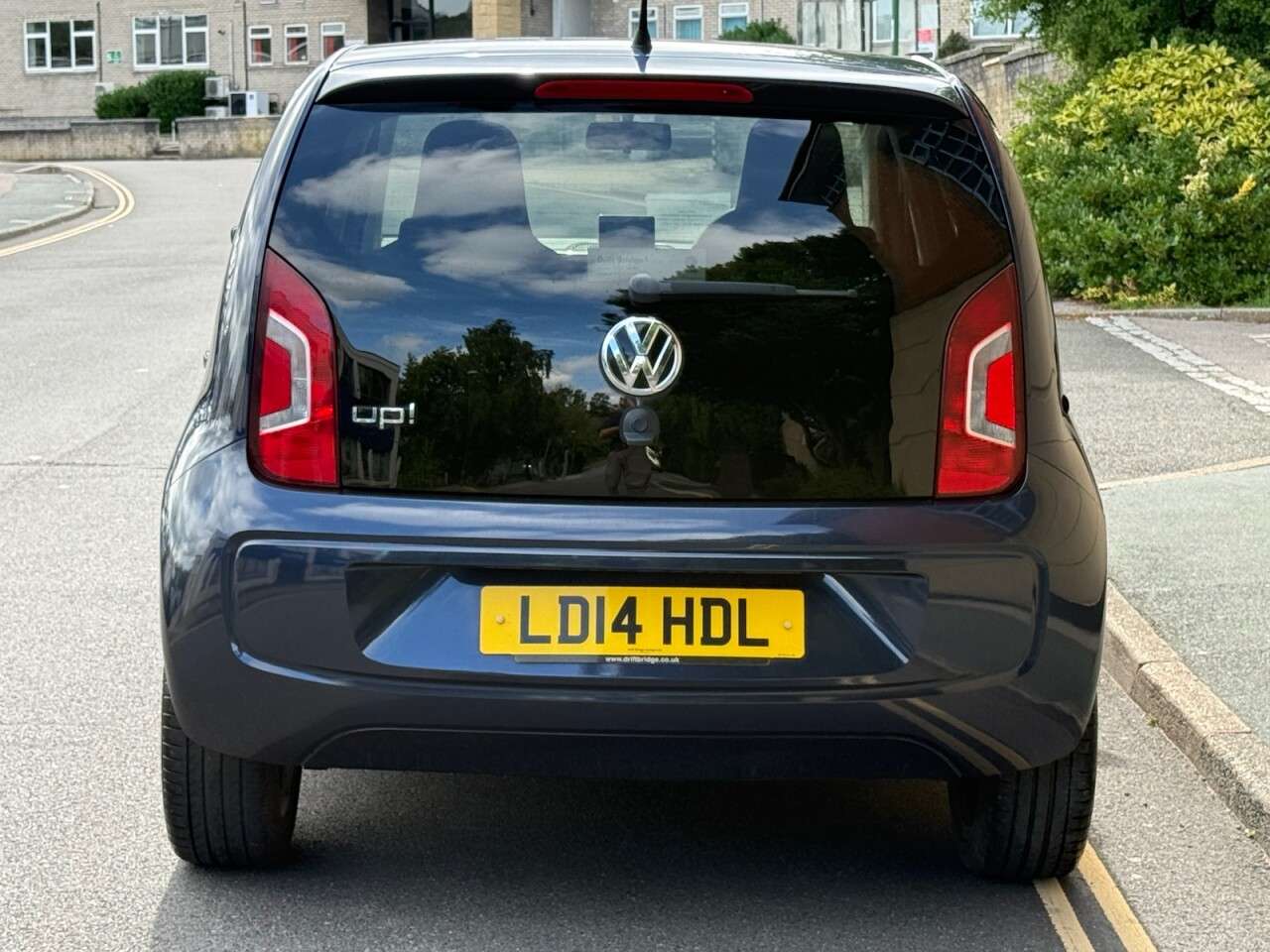 2014 VOLKSWAGEN UP! 2014 VOLKSWAGEN UP!