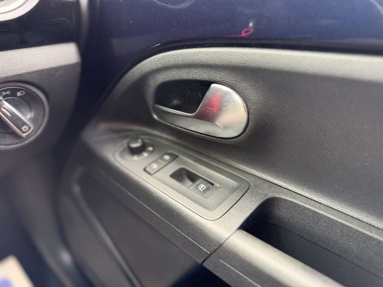 2014 VOLKSWAGEN UP! 2014 VOLKSWAGEN UP!