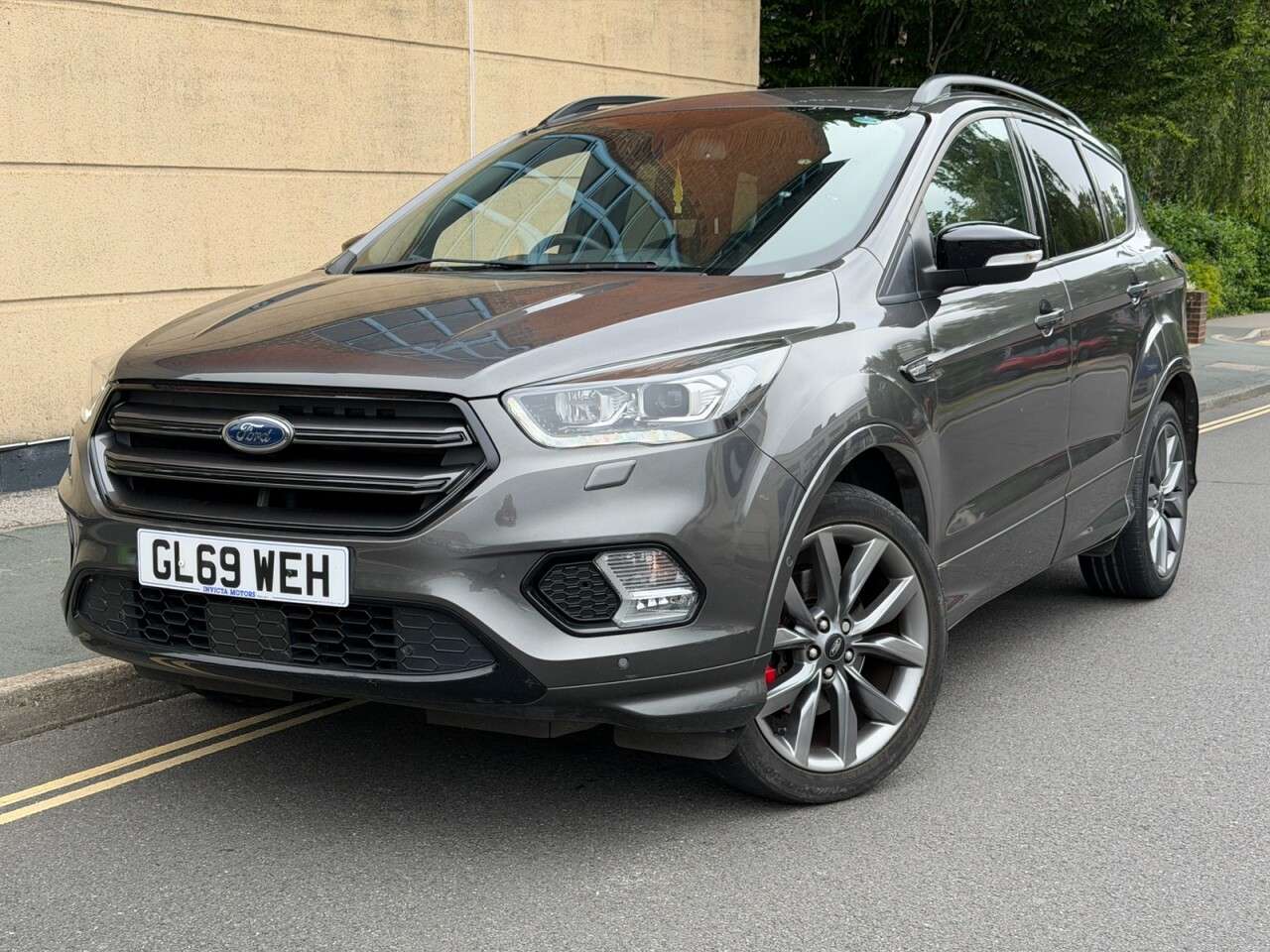 A 2019 FORD KUGA 2.0 TDCi EcoBlue ST-Line Edition SUV 5dr Diesel Manual Euro 6 (s/s) (150 ps A 2019 FORD KUGA 2.0 TDCi EcoBlue ST-Line Edition SUV 5dr Diesel Manual Euro 6 (s/s) (150 ps