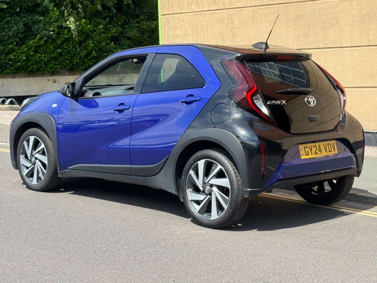 2024 TOYOTA AYGO X 2024 TOYOTA AYGO X