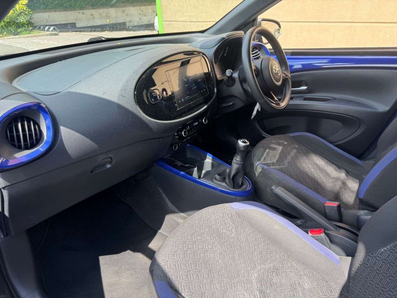 2024 TOYOTA AYGO X 2024 TOYOTA AYGO X