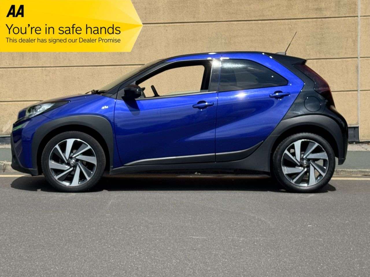 2024 TOYOTA AYGO X 2024 TOYOTA AYGO X