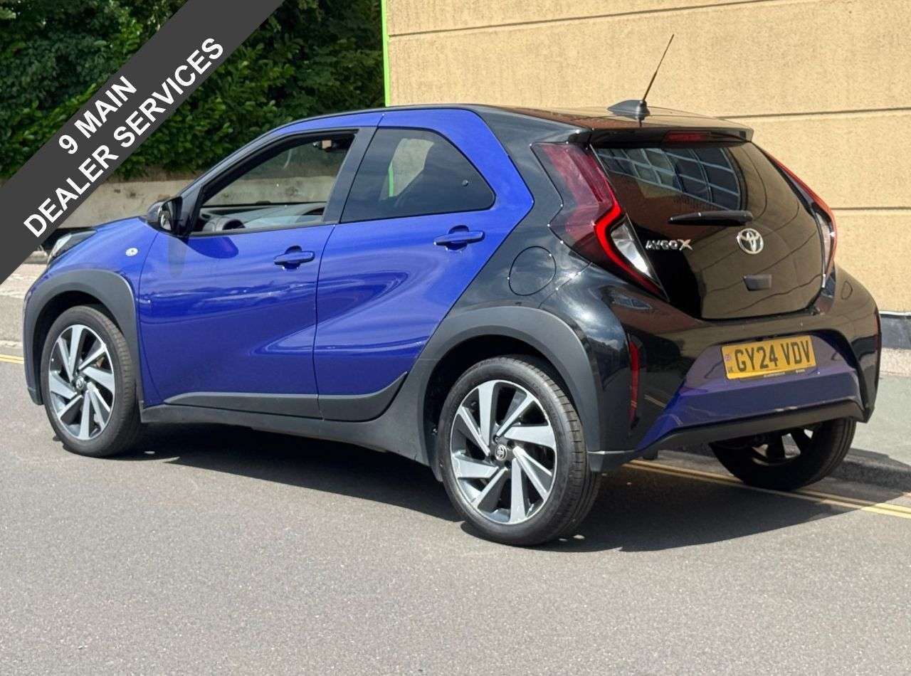 2024 TOYOTA AYGO X 2024 TOYOTA AYGO X