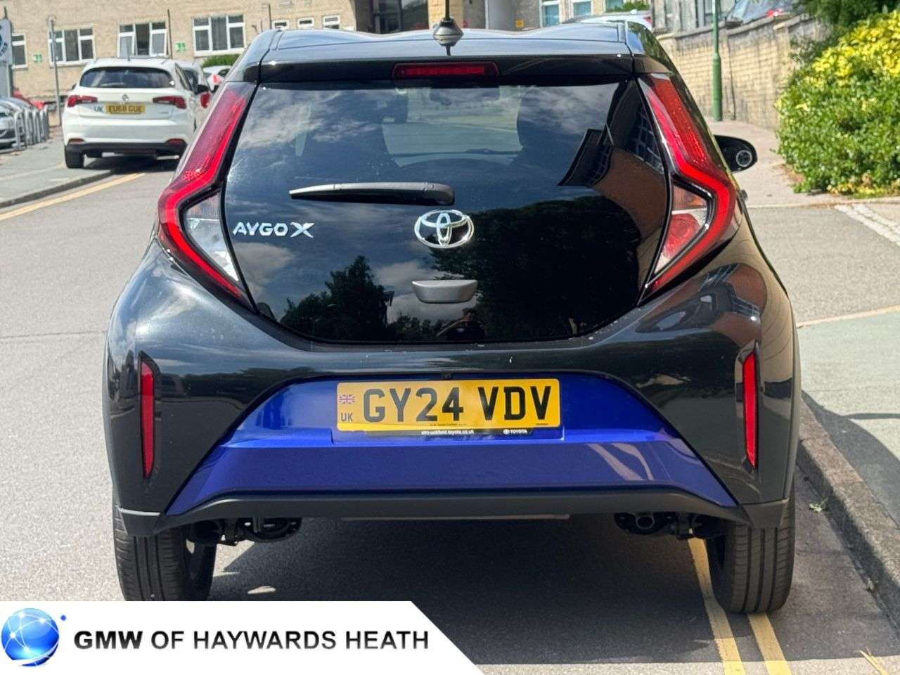 2024 TOYOTA AYGO X 2024 TOYOTA AYGO X