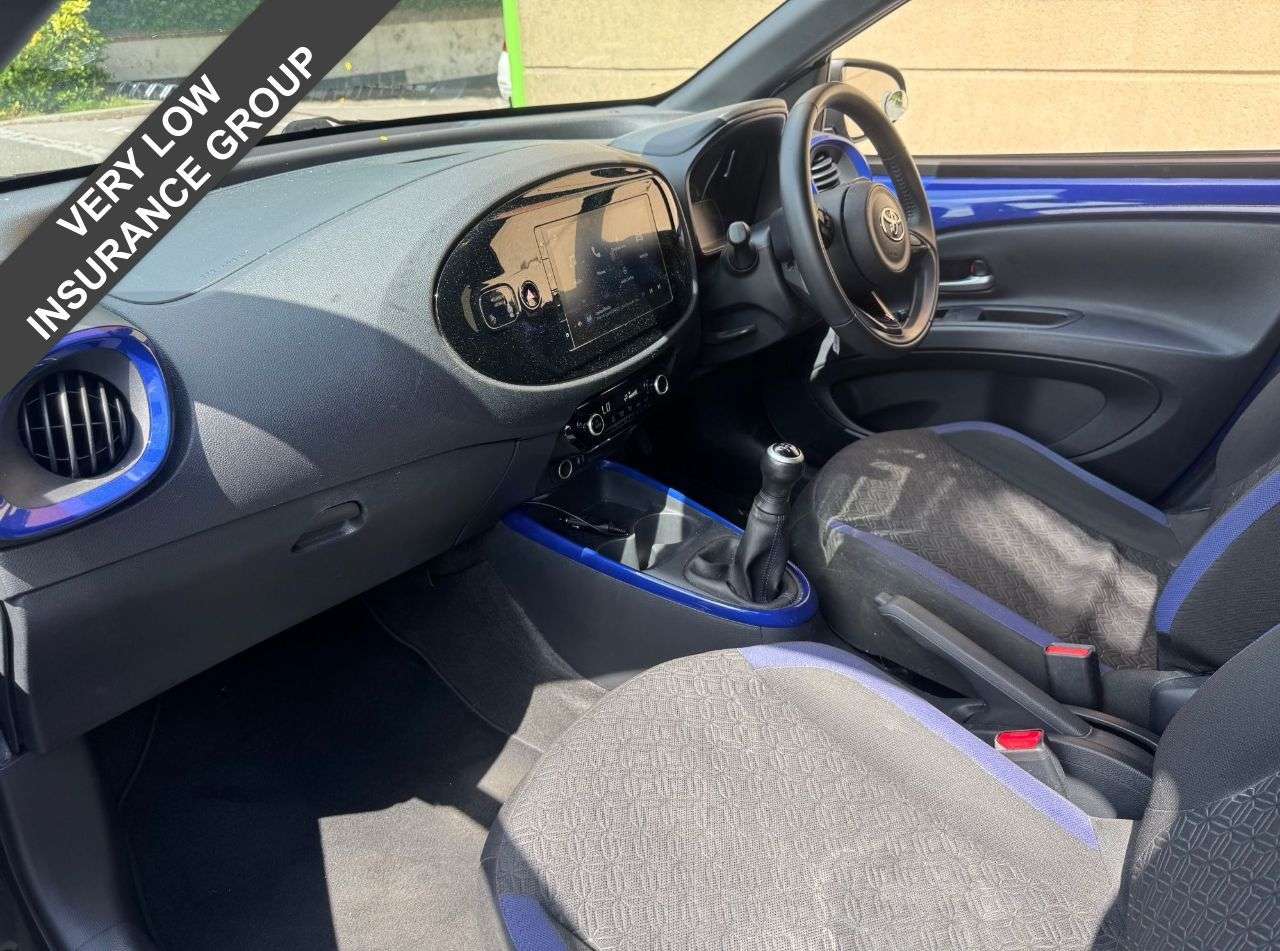 2024 TOYOTA AYGO X 2024 TOYOTA AYGO X