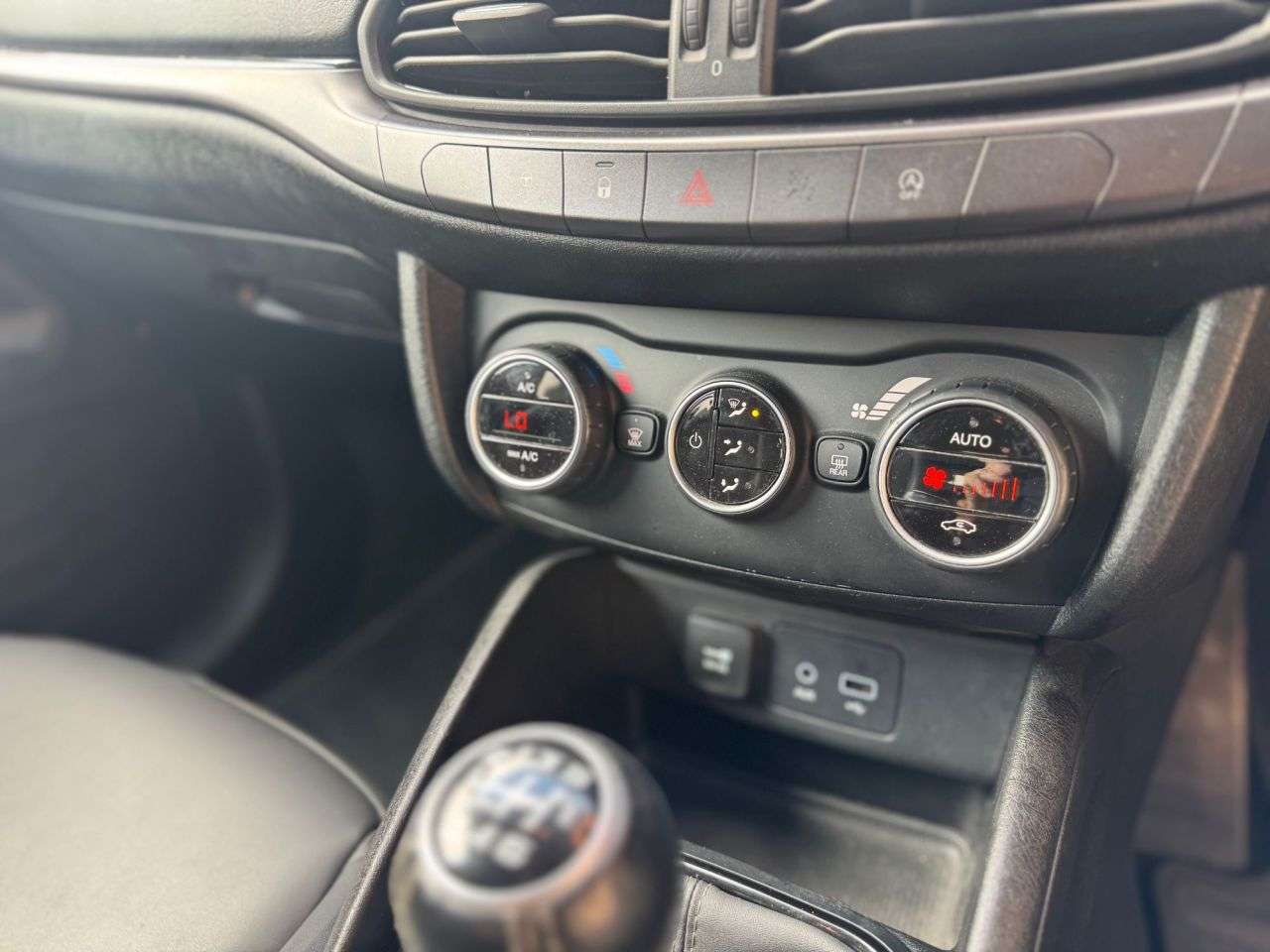2018 FIAT TIPO 2018 FIAT TIPO