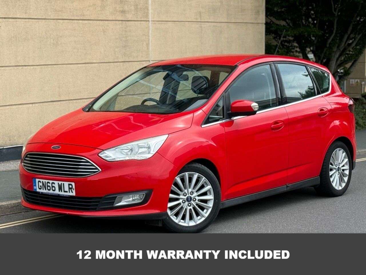 A 2016 FORD C-MAX 1.0T EcoBoost Titanium MPV 5dr Petrol Manual Euro 6 (s/s) (125 ps) A 2016 FORD C-MAX 1.0T EcoBoost Titanium MPV 5dr Petrol Manual Euro 6 (s/s) (125 ps)