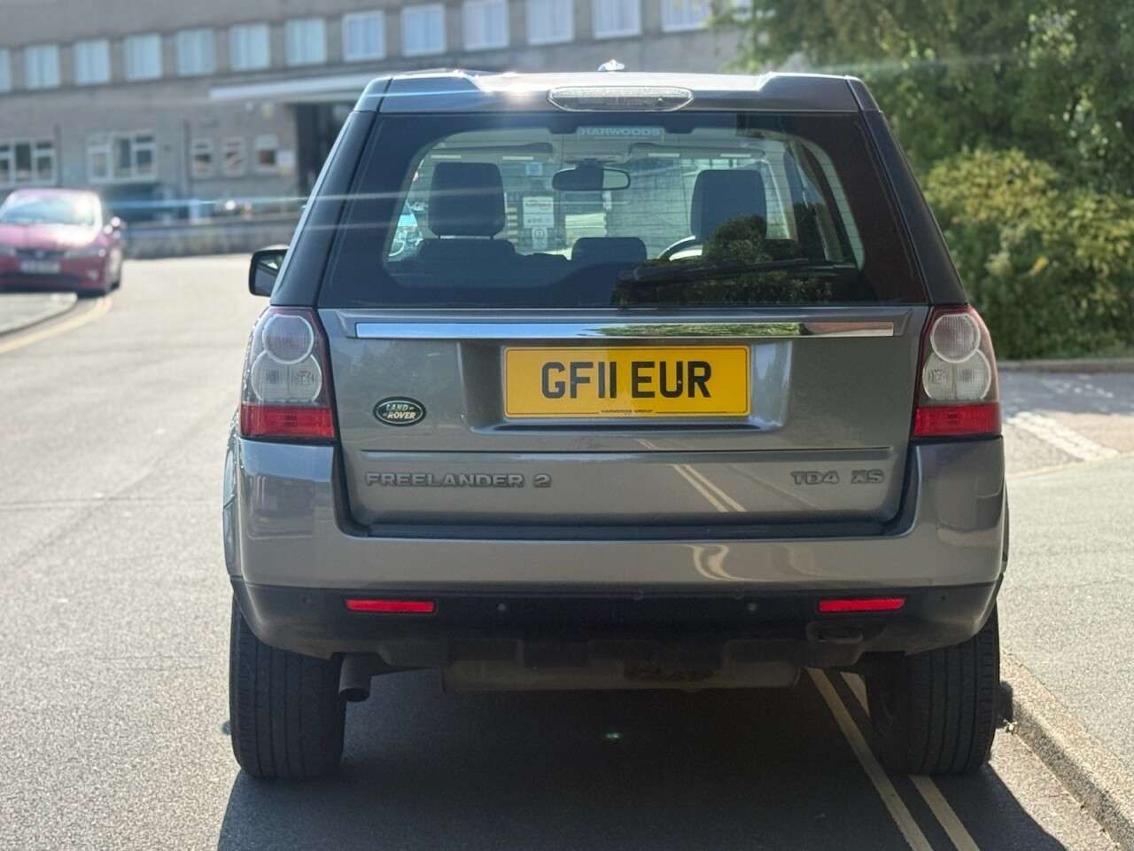 A 2011 LAND ROVER FREELANDER 2 2.2 TD4 XS SUV 5dr Diesel Manual 4WD Euro 5 (s/s) (150 ps) A 2011 LAND ROVER FREELANDER 2 2.2 TD4 XS SUV 5dr Diesel Manual 4WD Euro 5 (s/s) (150 ps)