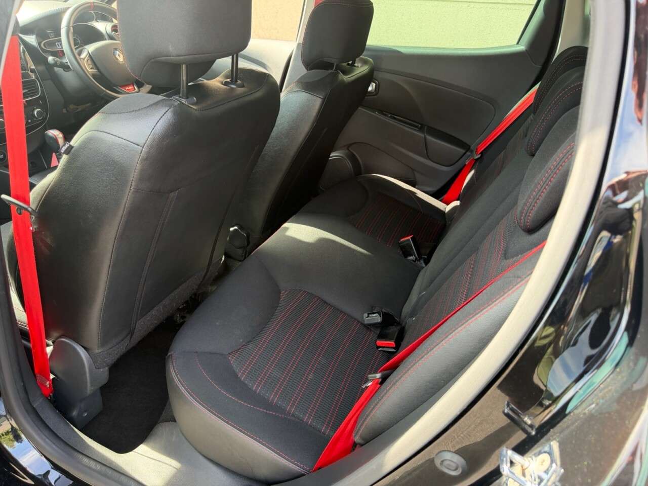 2017 RENAULT CLIO 2017 RENAULT CLIO