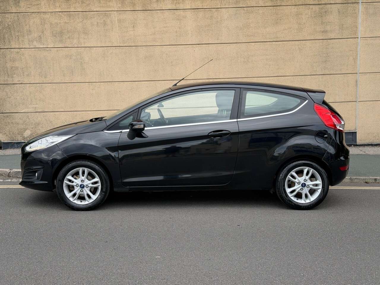 2015 FORD FIESTA 2015 FORD FIESTA