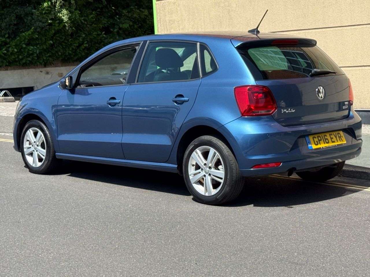 A 2016 VOLKSWAGEN POLO 1.2 TSI BlueMotion Tech Match Hatchback 5dr Petrol Manual Euro 6 (s/s) (90 A 2016 VOLKSWAGEN POLO 1.2 TSI BlueMotion Tech Match Hatchback 5dr Petrol Manual Euro 6 (s/s) (90