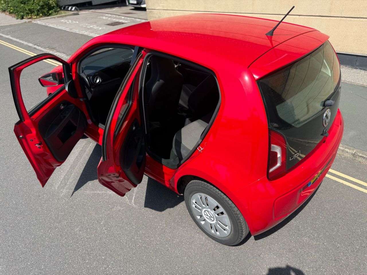 2014 VOLKSWAGEN UP! 2014 VOLKSWAGEN UP!