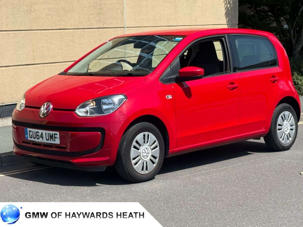 A 2014 VOLKSWAGEN UP! 1.0 Move up! Hatchback 5dr Petrol Manual Euro 5 (60 ps) A 2014 VOLKSWAGEN UP! 1.0 Move up! Hatchback 5dr Petrol Manual Euro 5 (60 ps)