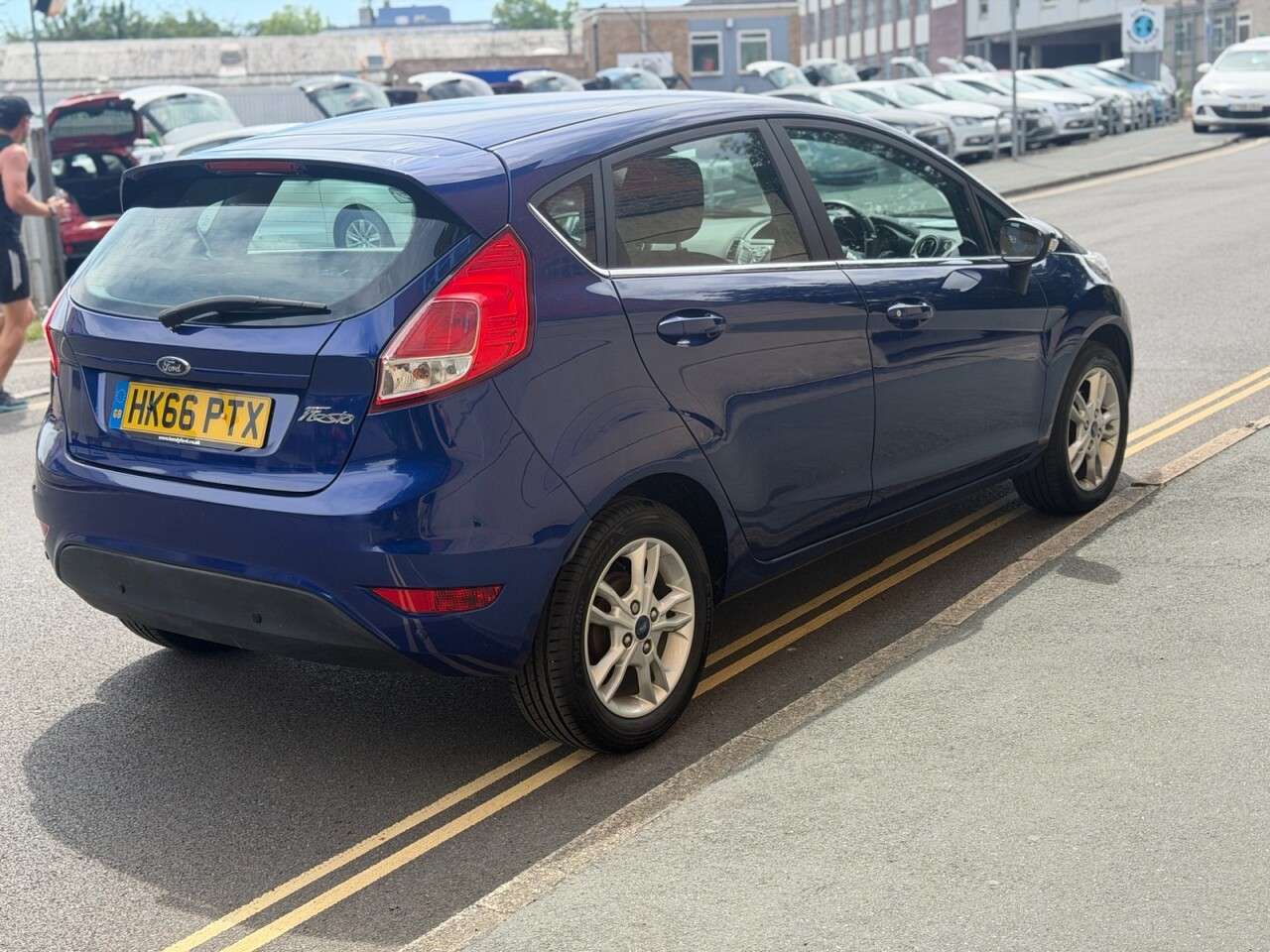 A 2016 FORD FIESTA 1.25 Zetec Hatchback 5dr Petrol Manual Euro 6 (82 ps) A 2016 FORD FIESTA 1.25 Zetec Hatchback 5dr Petrol Manual Euro 6 (82 ps)